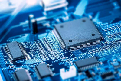 美国禁止40余国对华出口半导体芯片，专家警告 此举无异于树敌